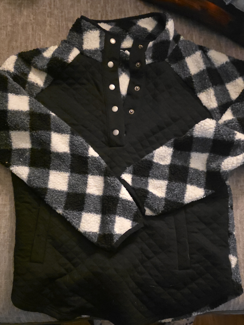 Maurices Black and White Buffalo Plaid Quilted Pullover